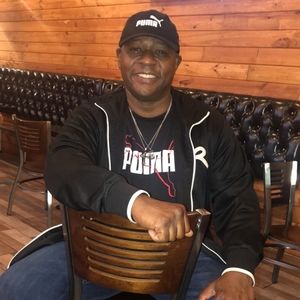 Meet your Posher, Deangelo